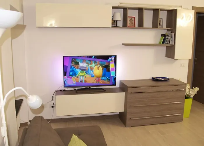 Apartment Sweet *
